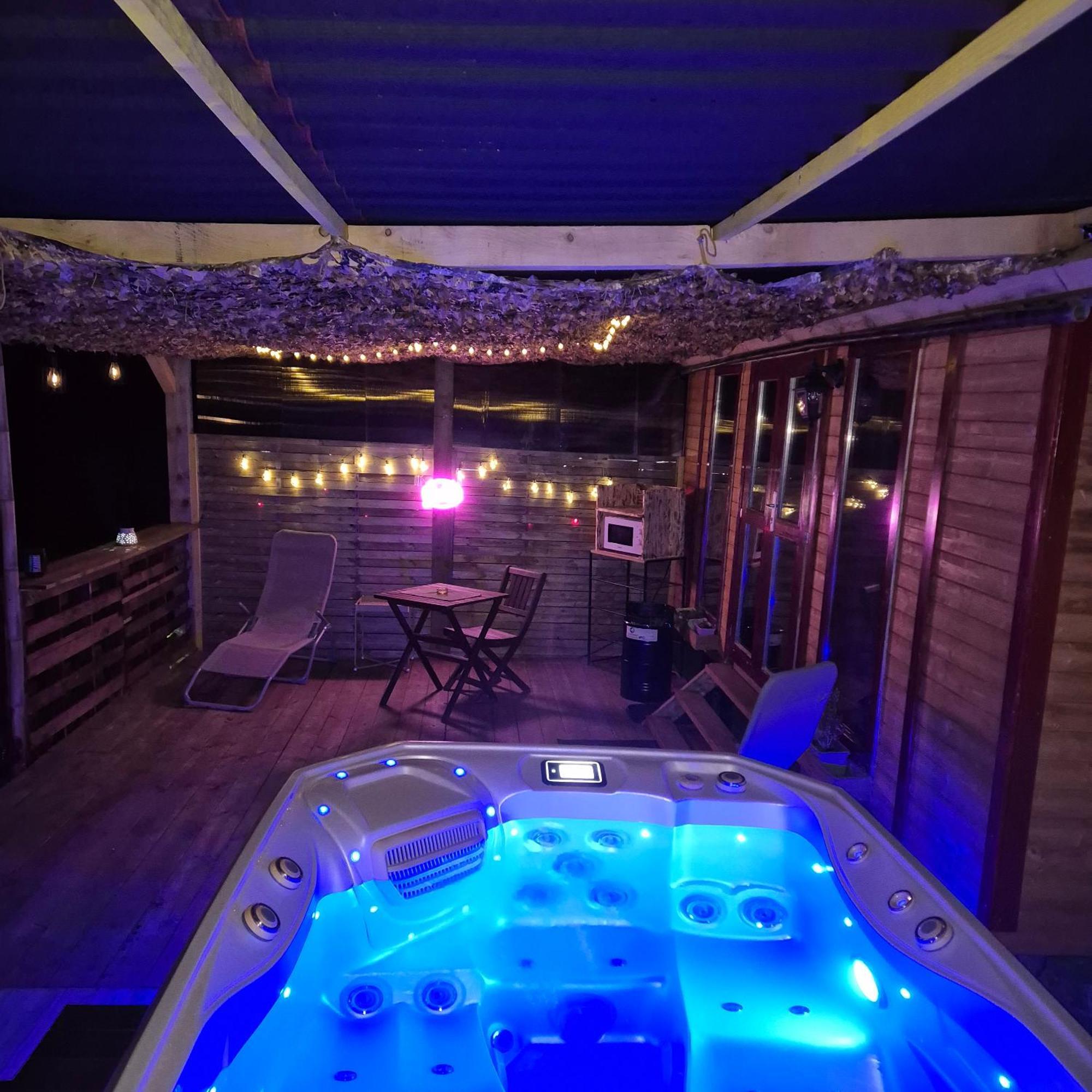 Roulotte „Couleur“ Villa คอนโดม ภายนอก รูปภาพ